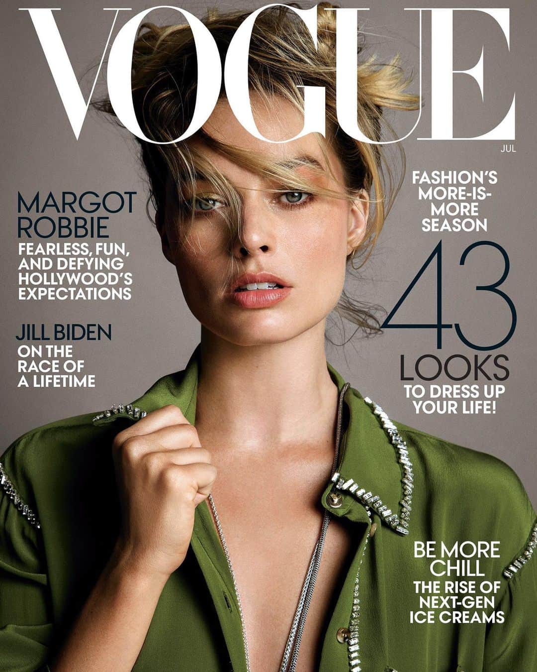 Just Jaredさんのインスタグラム写真 - (Just JaredInstagram)「@margotrobbie is on the cover of @voguemagazine and in the issue, she reveals the one word she HATES to be called. Tap this pic in the LINK IN BIO to find out... #MargotRobbie Photo: @inezandvinoodh」6月6日 23時41分 - justjared
