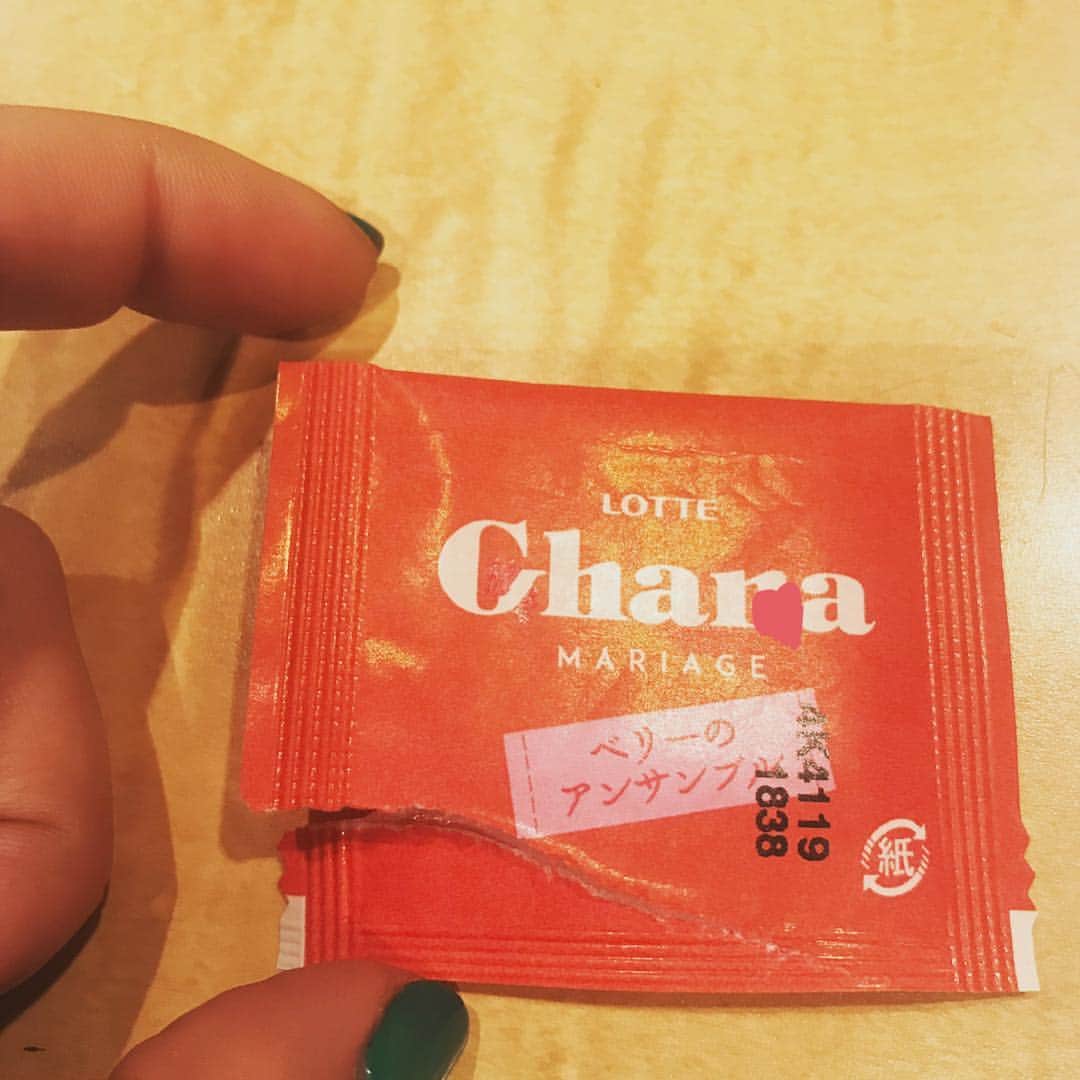CHARAのインスタグラム