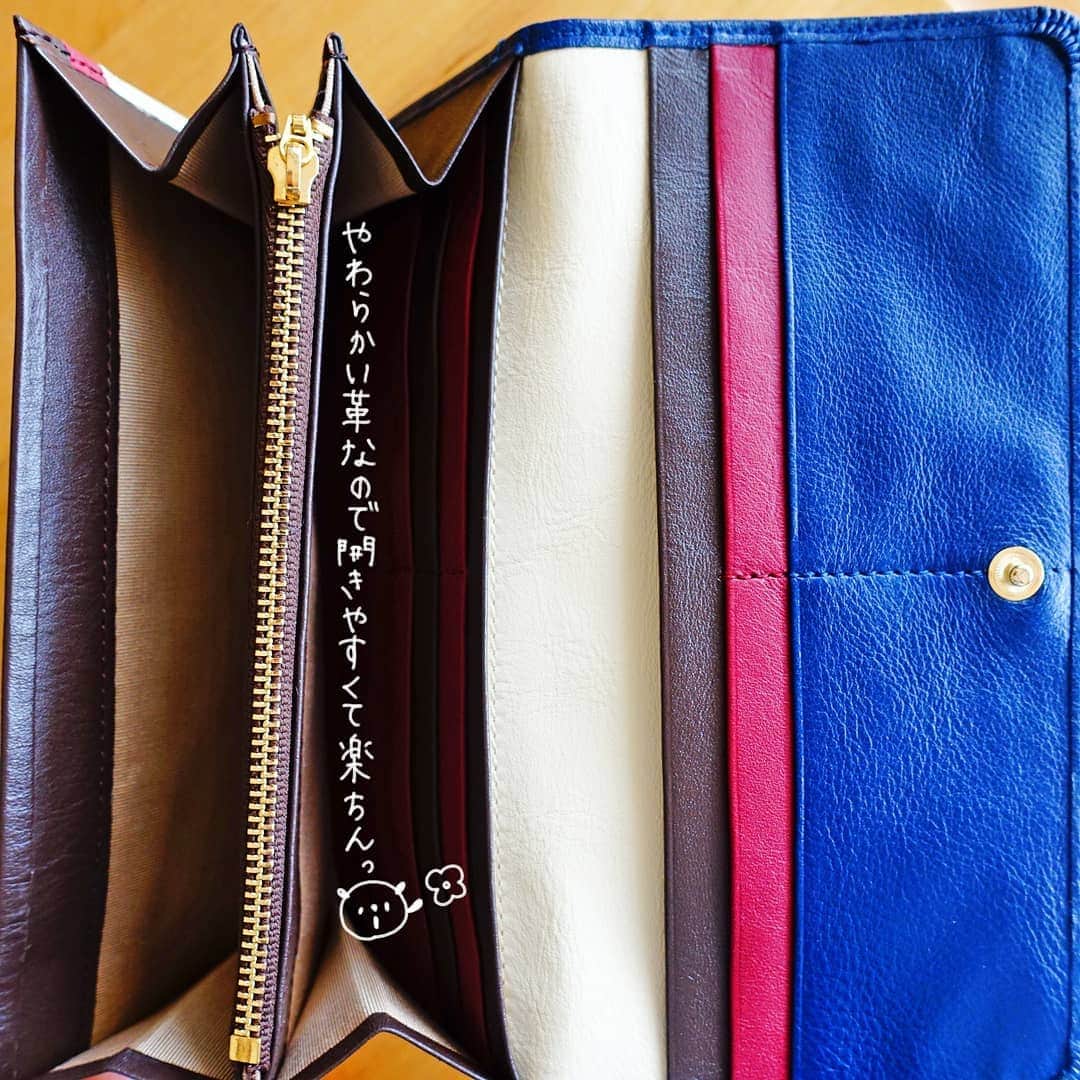 なっつ。さんのインスタグラム写真 - (なっつ。Instagram)「2019.6.7.friday JOGGOさん(@joggo_store )で、 母へのプレゼントの長財布を作りました♪ 好きな色にカスタマイズできるので オリジナルの配色で作れるのも嬉しい♬ . 今回は母が好みの配色が 人気カラーランキングにあったので 人気の配色で作成しました😊 配色に迷っても安心です❗ . 中を開けるとカードを入れる場所が いくつもあってとっても使いやすそう♪ ワインレッドのアクセントも可愛い♬ とても柔らかい革なので 開けやすいです🙌  誰かにプレゼントするのに色を選んでってするのって 楽しくていいですね😊 . . ５００円OFFになるクーポン：injog45148 有効期限：2019年　6月30日 オーダーは＠joggo_store　から♡ . ラッピングも素敵にしてくださるので よかったらGIFTにぜひ♬ ・ ・ ・ #joggo#PR#6月のjoggo#joggoに込めた私の想い#財布#wallet」6月7日 10時04分 - punipopo