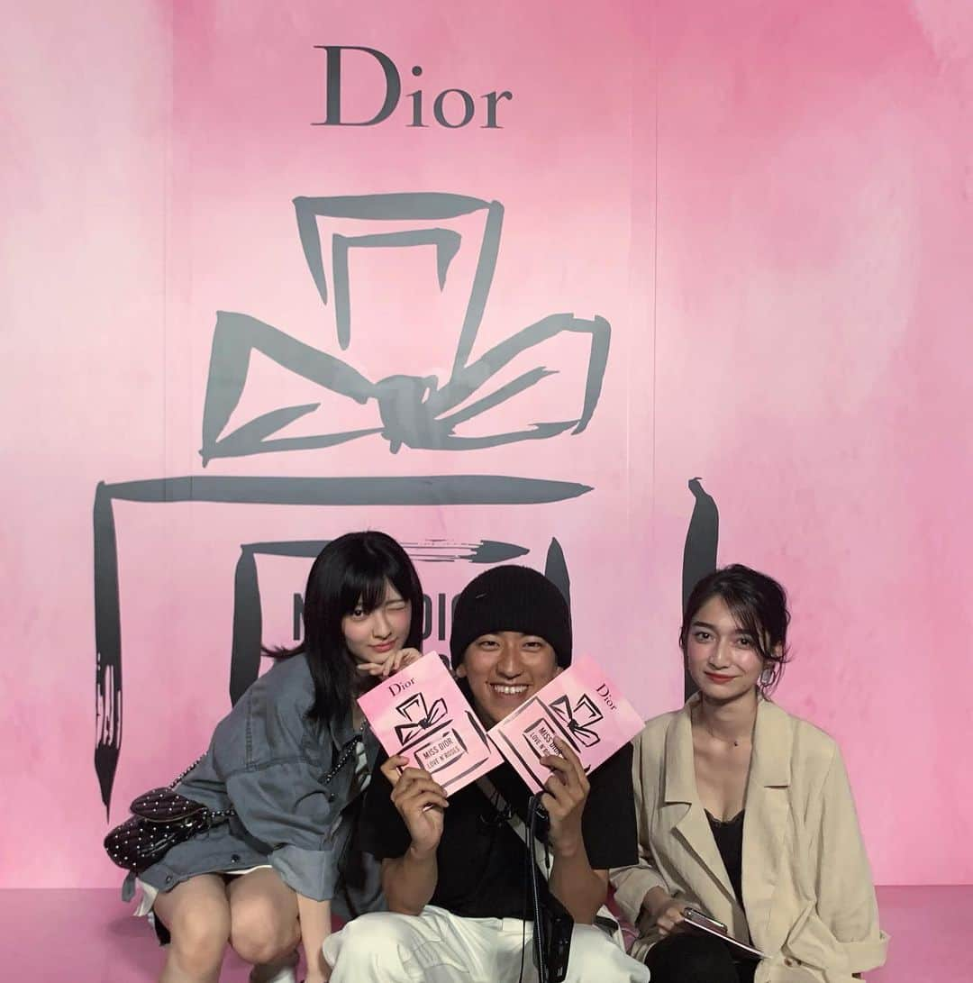 Mappyさんのインスタグラム写真 - (MappyInstagram)「♡♡ fam ♡♡ 6/7〜6/16  #missdiorexhibition and cafe at  BA-TSU ART GALLERY #missdior #diorparfums #diorexhibition ミスディオール展覧会」6月7日 1時42分 - mahirucoda