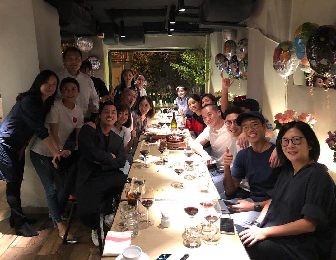 余文樂さんのインスタグラム写真 - (余文樂Instagram)「Happy gathering~」6月7日 1時46分 - lok666