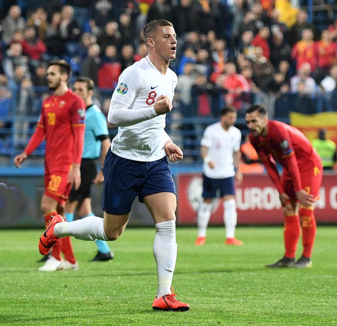 チェルシーFCさんのインスタグラム写真 - (チェルシーFCInstagram)「UEFA Nations League semi-final tonight! Good luck @RossBarkley! 💪🏴󠁧󠁢󠁥󠁮󠁧󠁿 #CFC #Chelsea」6月7日 2時06分 - chelseafc