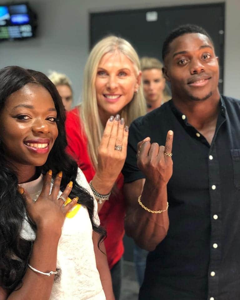 アシャ・フィリップのインスタグラム：「Olympic Rings Up!💍 Loved filming w/ @bbc yesterday🙌🏾 . . . #Olympics #Athlete #OlympicRings #BBC #QuestionOfSport」
