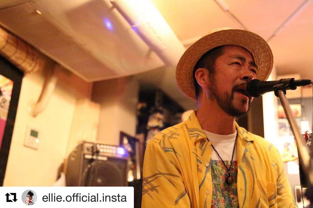 SWING-O a.k.a. 45さんのインスタグラム写真 - (SWING-O a.k.a. 45Instagram)「先日のライブから📸 #45fes2019 よろしくなのだ✌️ #Repost @ellie.official.insta ・・・ SWING-O（ @swingo45 )  6月25日 SWING-Oも50歳（同い年） 誕生日に恵比寿LIQUID ROOMでライブやりますよ☆ 皆、行こうぜ❣️ ゲスト豪華だよー FLYING KIDS  韻シスト Mummy-D from RHYMESTER Tina bird  さかいゆう  Hanah Spring KAZUKI from DOBERMAN INFINITY  and more and more…. #Ellie通信 @ date. #唄声スナックゑ莉 #奥原宿 Photo by KO IGARASHI （ @ko3photo )」6月7日 2時44分 - swingo45