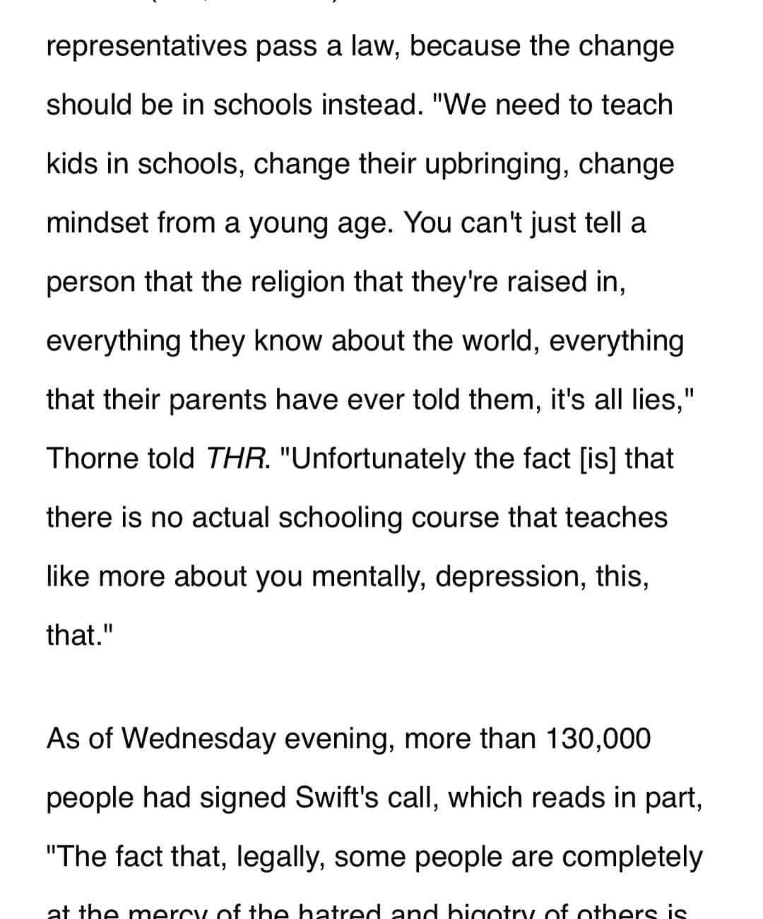 ベラ・ゾーンさんのインスタグラム写真 - (ベラ・ゾーンInstagram)「"We need to teach kids in schools, change their upbringing, change mindset from a young age. You can't just tell a person that the religion that they're raised in, everything they know about the world, everything that their parents have ever told them, it's all lies," Unfortunately the fact [is] that there is no actual schooling course that teaches, like, more about you mentally, depression, this, that." Thoughts from #thelifeofawannabemogul」6月7日 3時43分 - bellathorne