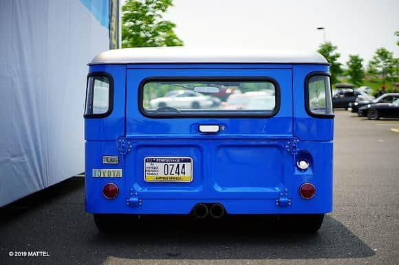 Hot Wheelsさんのインスタグラム写真 - (Hot WheelsInstagram)「Say hello to our Philly #HotWheelsLegends stop winner: Bob Colfer and his 1968 Toyota Land Cruiser! Beginning as a barn find, this custom car was a complete restoration from the ground up. So many parts had rusted out that Langler Automotive Specialties had to fully rebuild the vehicle to what you see today. Featuring a custom tubular chassis and independent suspension, 18” front/19” rear wheels, and a Griffin aluminum radiator, we can see why this classic Land Cruiser is so worthy. 🏆 Congratulations, Bob! Swipe ➡️ for a closer look at this masterpiece! . . . . #Philly #Philadelphia #hotwheels #landcruiser #customcars #carsofinstagram」6月7日 5時29分 - hotwheelsofficial