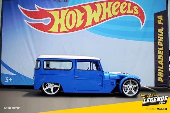 Hot Wheelsさんのインスタグラム写真 - (Hot WheelsInstagram)「Say hello to our Philly #HotWheelsLegends stop winner: Bob Colfer and his 1968 Toyota Land Cruiser! Beginning as a barn find, this custom car was a complete restoration from the ground up. So many parts had rusted out that Langler Automotive Specialties had to fully rebuild the vehicle to what you see today. Featuring a custom tubular chassis and independent suspension, 18” front/19” rear wheels, and a Griffin aluminum radiator, we can see why this classic Land Cruiser is so worthy. 🏆 Congratulations, Bob! Swipe ➡️ for a closer look at this masterpiece! . . . . #Philly #Philadelphia #hotwheels #landcruiser #customcars #carsofinstagram」6月7日 5時29分 - hotwheelsofficial