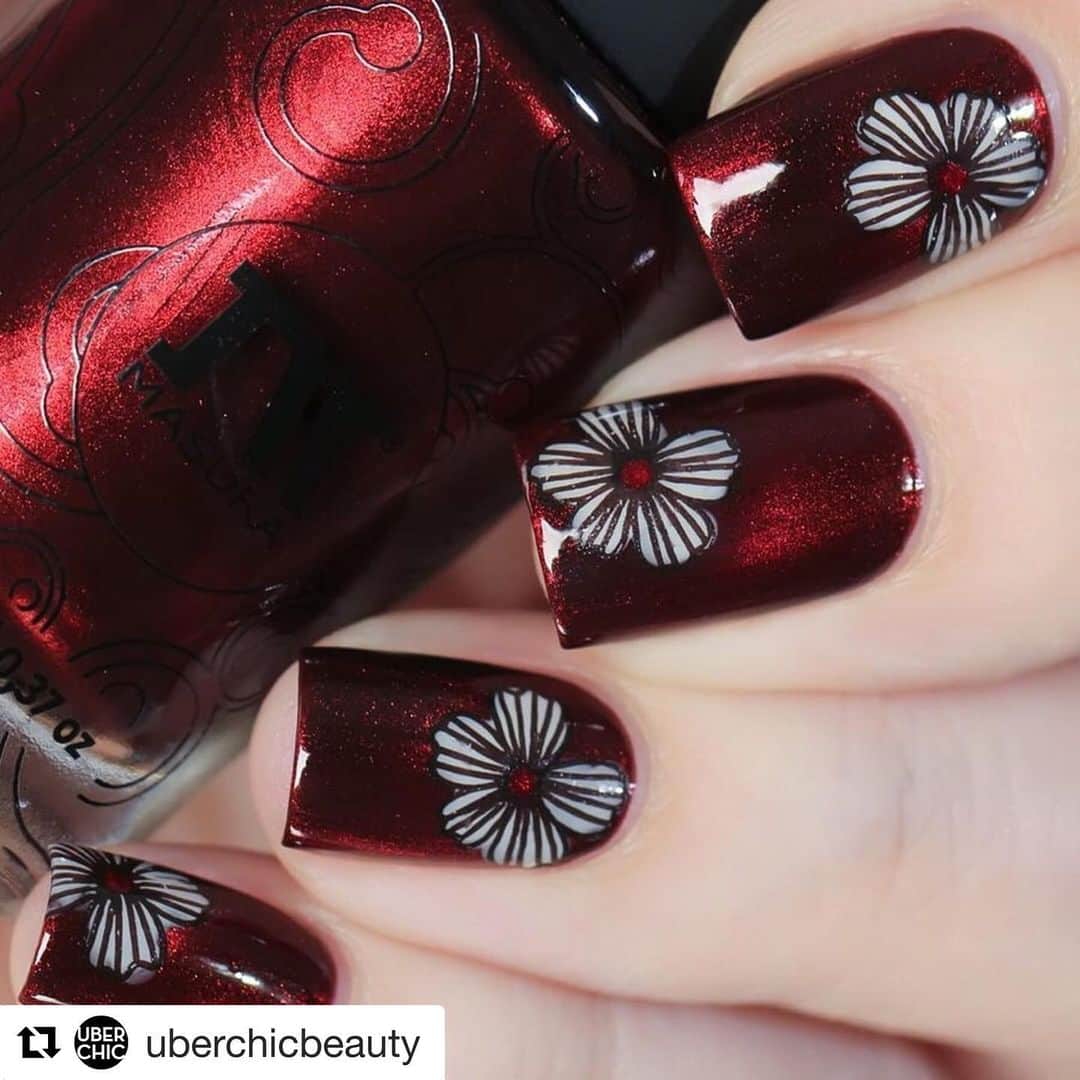 Nail Designsさんのインスタグラム写真 - (Nail DesignsInstagram)「#Repost @uberchicbeauty ・・・ Luxurious crimson is the perfect background for these florals. The beautiful @de_briz created this look with our Secret Garden plate. • • • • #uberchic #uberchicbeauty #nailpolish #nails #polish #nailfanatic #stampedmani #notd #nailart #nailartwow #naildesigns #nailsdid #nailsofinstagram #nailsdesign #nailstagram #nailfashion #nailporn #nailarts #nailsaddict #nailsdone #naildesign #nailartlove #nailartclub #nailartoohlala #nailartwow #nailartaddicts #nailartaddict」6月7日 5時48分 - nailartfeature