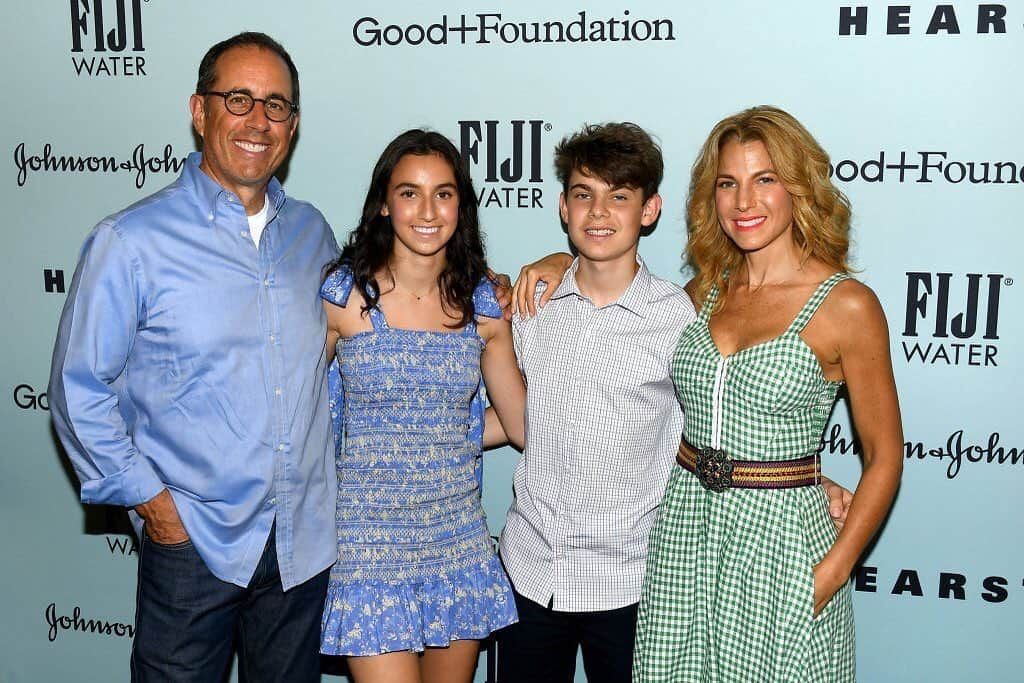 People Magazineさんのインスタグラム写真 - (People MagazineInstagram)「Jerry Seinfeld isn’t a regular dad, he’s a cool dad. ❤️ Tap the bio link for more on what Jerry and Jessica Seinfeld have to say about family — and why he refuses "to be one of those disapproving dads." | 📷: Nicholas Hunt/Getty」6月7日 6時22分 - people