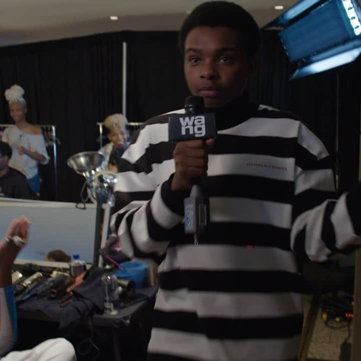 アレキサンダー・ワンのインスタグラム：「When @JayVersace got a taste of backstage at the #Collection12020 show. Watch the full video at the link in our bio.」