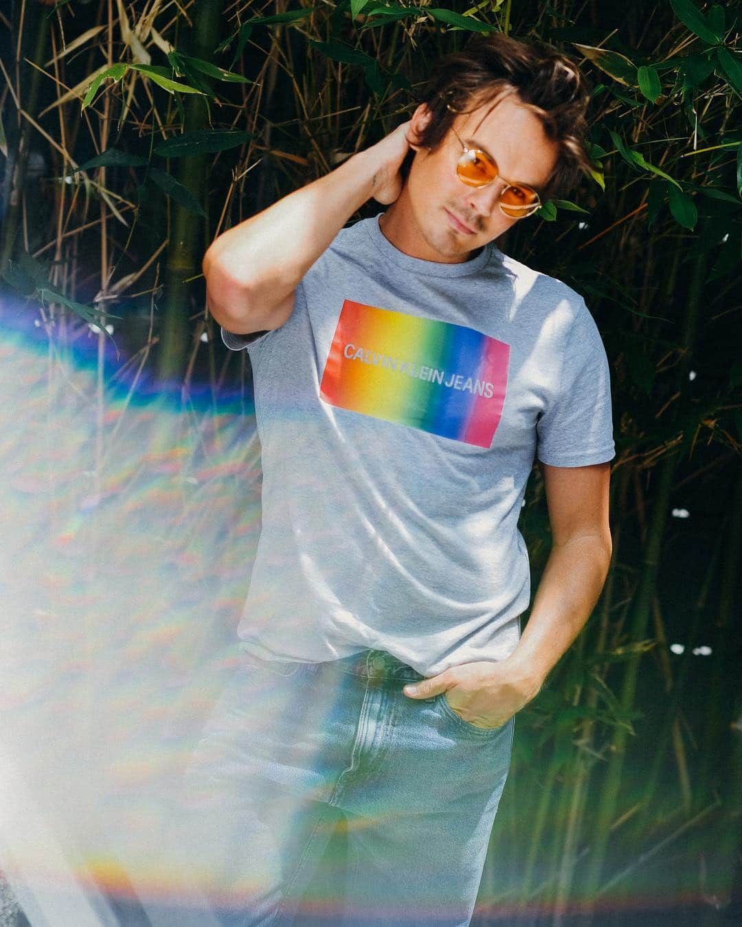 Calvin Kleinさんのインスタグラム写真 - (Calvin KleinInstagram)「"I think there are many definitions of #Pride. Obviously it's a time of year to celebrate being yourself, but I think overall you can be prideful everyday... or at least strive to be." — @tylerjblackburn 📸: @hunterabrams via @bfa ⠀⠀⠀⠀⠀⠀⠀⠀ ⠀⠀⠀⠀⠀⠀⠀⠀ In support of LGBTQ+ equality, #CALVINKLEIN has made a donation to @humanrightscampaign™. #MYCALVINS #PROUDINMYCALVINS」6月7日 7時15分 - calvinklein