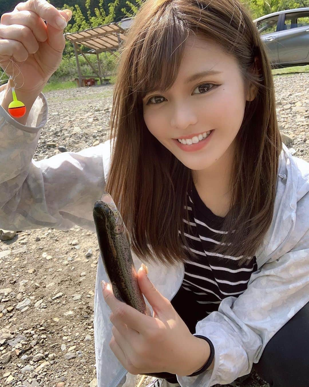 ななぴさんのインスタグラム写真 - (ななぴInstagram)「🐟🐱 ﻿ ﻿ ﻿ 釣り楽しかった🎣﻿ ﻿ ﻿ 自分で釣ったお魚を﻿ 自分でさばいて焼いて食べる﻿ 楽しかったし難しかったし﻿ 美味しかった…🤭 ﻿ ﻿ 塩焼き最高🤤﻿ ﻿ ﻿ #釣り堀 #釣り #釣りガール #釣り女子」6月7日 19時51分 - __nanapgram__