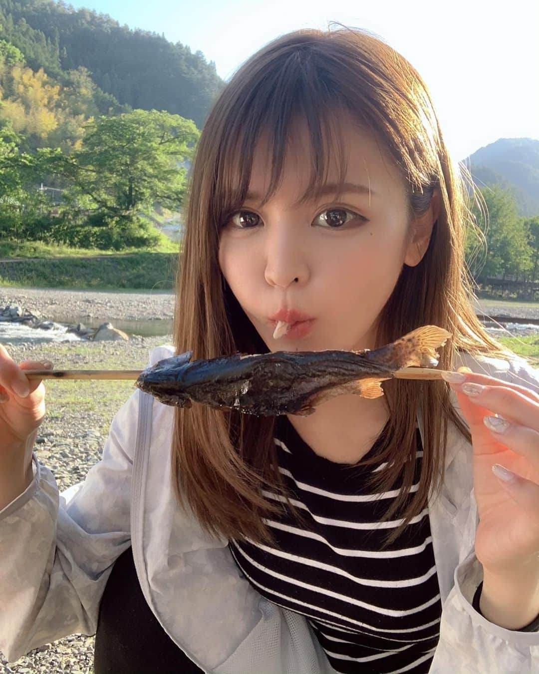 ななぴさんのインスタグラム写真 - (ななぴInstagram)「🐟🐱 ﻿ ﻿ ﻿ 釣り楽しかった🎣﻿ ﻿ ﻿ 自分で釣ったお魚を﻿ 自分でさばいて焼いて食べる﻿ 楽しかったし難しかったし﻿ 美味しかった…🤭 ﻿ ﻿ 塩焼き最高🤤﻿ ﻿ ﻿ #釣り堀 #釣り #釣りガール #釣り女子」6月7日 19時51分 - __nanapgram__