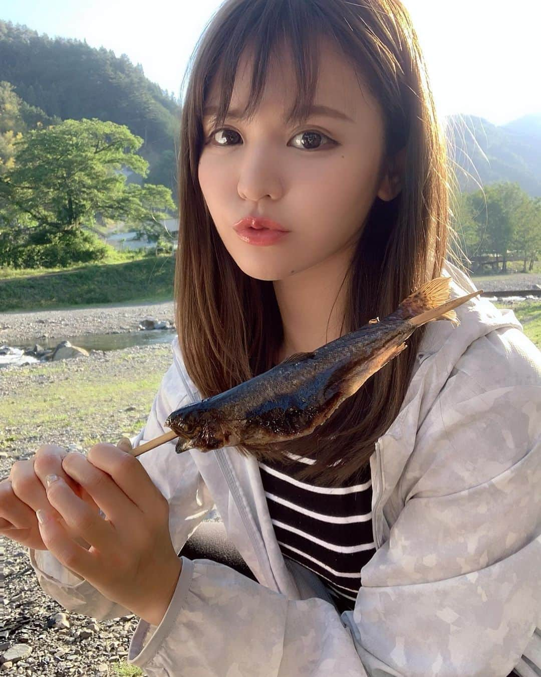 ななぴさんのインスタグラム写真 - (ななぴInstagram)「🐟🐱 ﻿ ﻿ ﻿ 釣り楽しかった🎣﻿ ﻿ ﻿ 自分で釣ったお魚を﻿ 自分でさばいて焼いて食べる﻿ 楽しかったし難しかったし﻿ 美味しかった…🤭 ﻿ ﻿ 塩焼き最高🤤﻿ ﻿ ﻿ #釣り堀 #釣り #釣りガール #釣り女子」6月7日 19時51分 - __nanapgram__