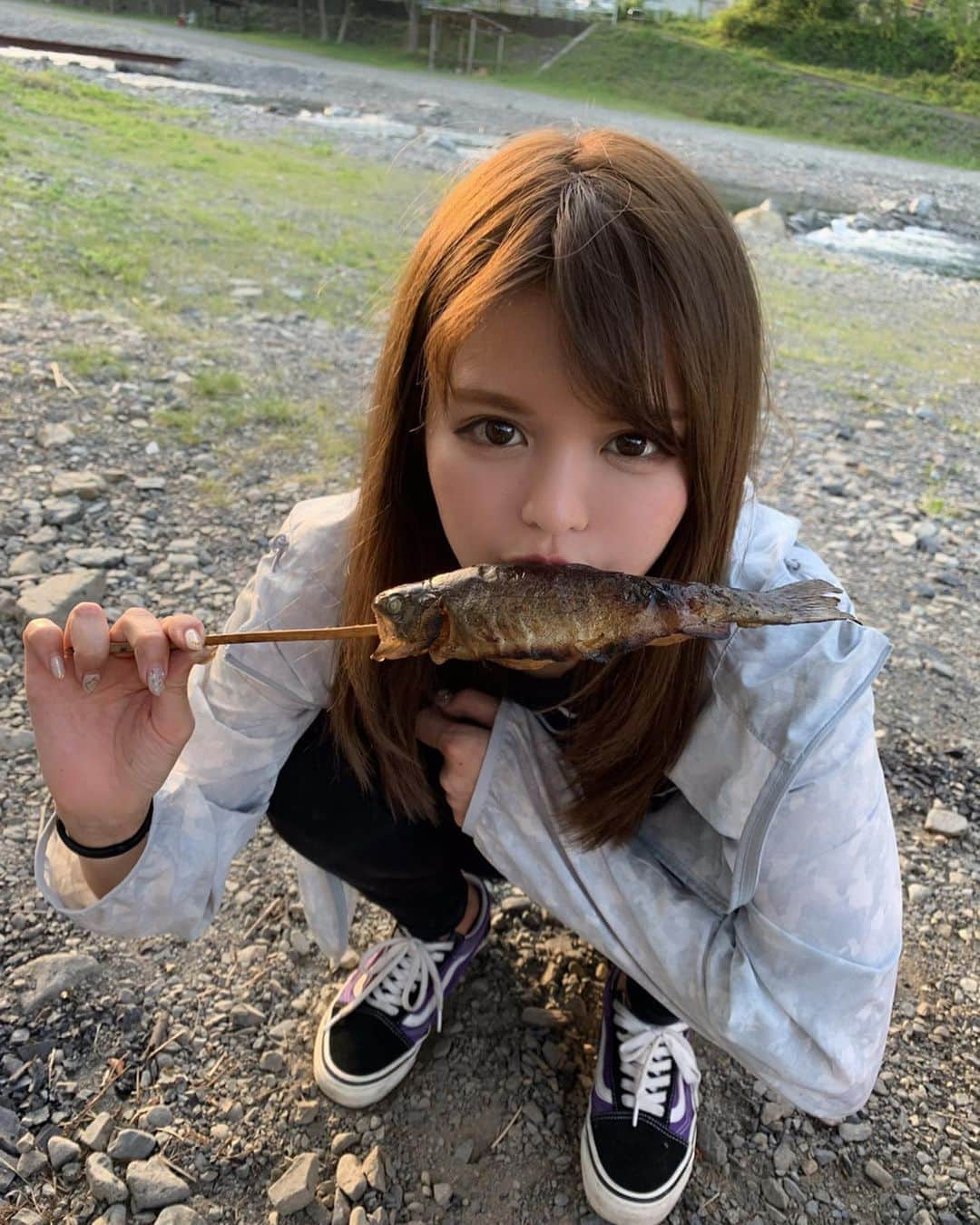 ななぴさんのインスタグラム写真 - (ななぴInstagram)「🐟🐱 ﻿ ﻿ ﻿ 釣り楽しかった🎣﻿ ﻿ ﻿ 自分で釣ったお魚を﻿ 自分でさばいて焼いて食べる﻿ 楽しかったし難しかったし﻿ 美味しかった…🤭 ﻿ ﻿ 塩焼き最高🤤﻿ ﻿ ﻿ #釣り堀 #釣り #釣りガール #釣り女子」6月7日 19時51分 - __nanapgram__