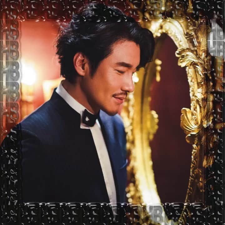 フー・ビンのインスタグラム：「Great experience at St Regis Beijing where I had some interview by the Chinese national TV and entertainment channels. Really cozy and familiar atmosphere here that I wish to stay longer! @stregishotels  #hubing #londonfashionweek #lfwm #stregis #beijing #cozy  #luxurylifestyle #후빙#胡兵 #フービン #胡兵时尚观点 #胡兵全球Go  #fashiontrip #fashion #fashionicon #fashionindustry #gentlemen #chinesegentlemen #actor #chineseactor #chinesemodel #asianactor #style #styleman #menswear #mensstyle」