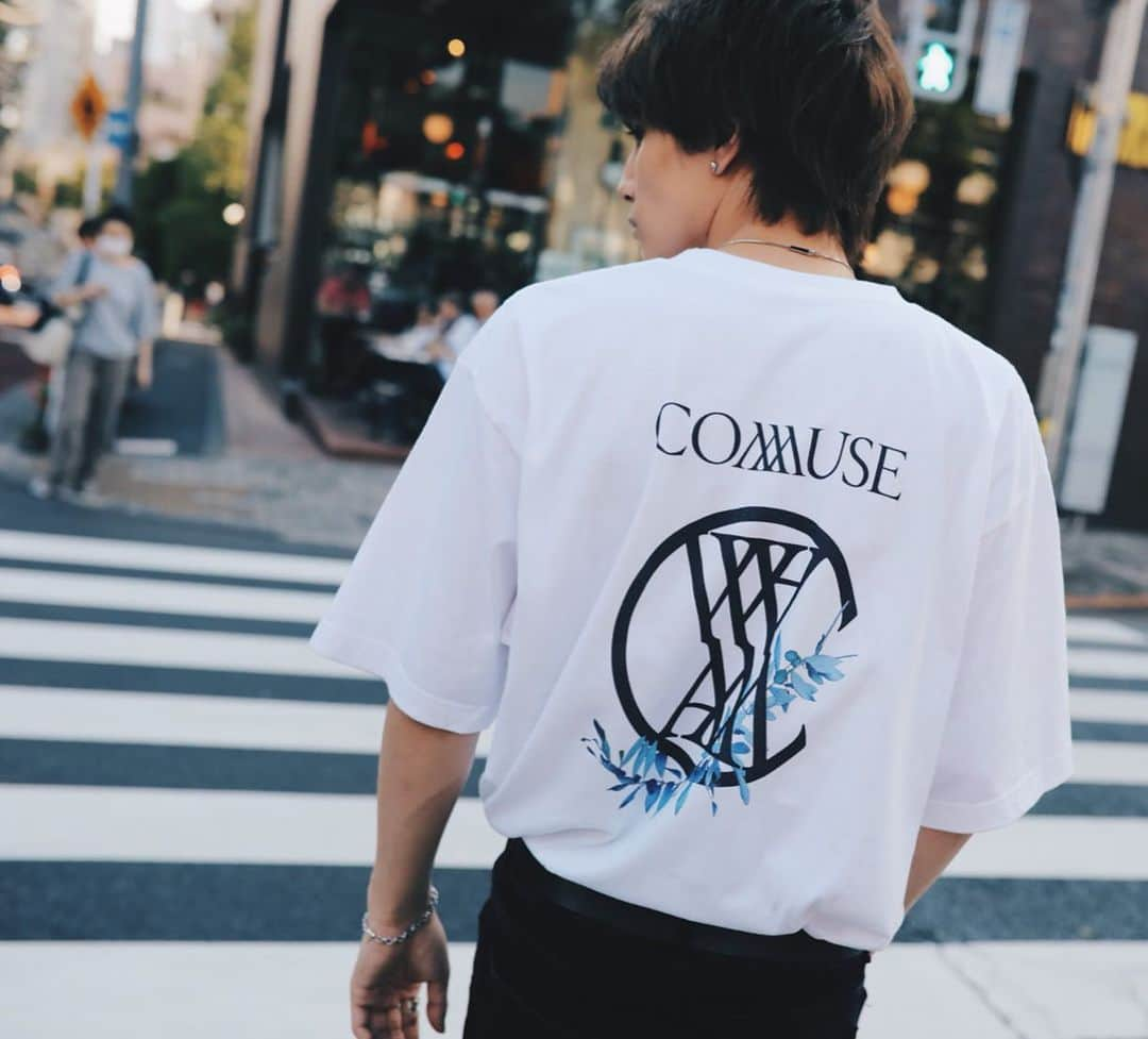 バンダリ亜砂也さんのインスタグラム写真 - (バンダリ亜砂也Instagram)「・ ・ ・ @commuse_official  commuse store  laforet harajuku 一日店長イベント決定。 ・ 6/22 11:00 整理券配布 13:00〜18:00 ・ コラボ商品販売決定！ ・ASAYA×COMMUSE  コラボネックレス ・ASAYA×COMMUSE  コラボTEE ・ ・ ※当日は混雑が予想されるため、予め11:00配布の整理券を受け取りご来店頂くことをお勧めいたします。 ・ ・ #commuse  #code#fashion#oode#fashionstyle#coordinate #outfit #outfit#instastyle #follow#followme#tagsforlikes#tflers」6月7日 18時36分 - asaya.0223