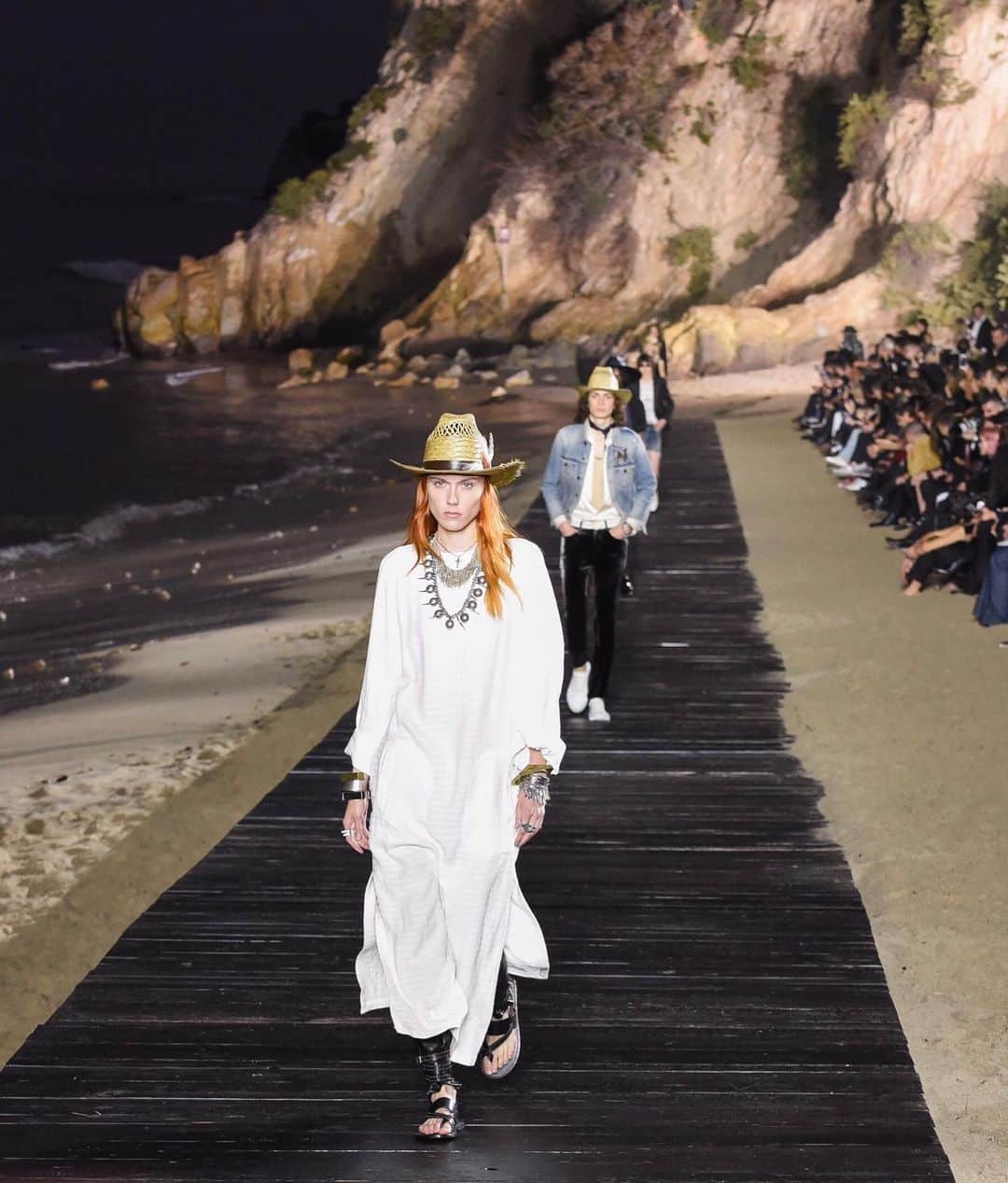 British Vogueさんのインスタグラム写真 - (British VogueInstagram)「@AnthonyVaccarello chose a beach in Malibu to present his 2020 Resort and men’s main collections for #SaintLaurent, declaring Los Angeles “the new Marrackech”. From the cliffs of Paradise Cove setting the scene for the bohemian beach community to #MickJagger serving as the muse, click the link in bio for the 5 things to know about the @YSL show.」6月7日 18時49分 - britishvogue