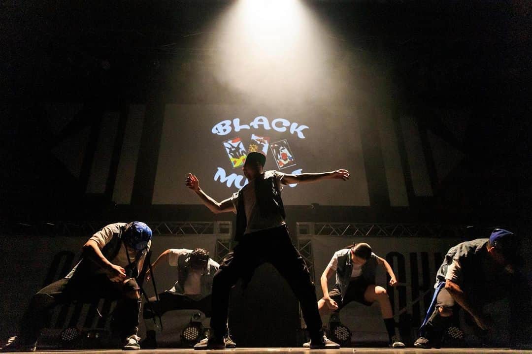 後藤慶太郎さんのインスタグラム写真 - (後藤慶太郎Instagram)「@blackiiimurai_official  #krump #blackiiimurai #japan #jpn #dance #dancer #krow #ares #ktr #gkkj #ダンス #クランプ #黒侍」6月7日 19時19分 - goto_ktr