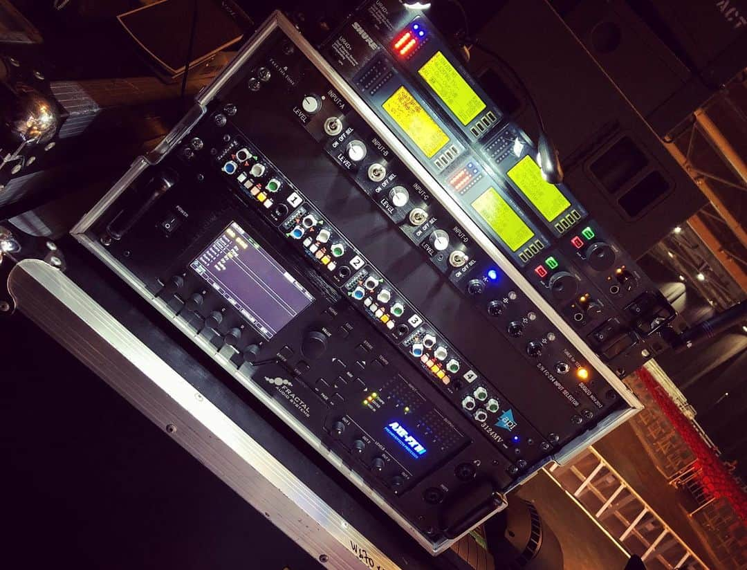 SUGIZOさんのインスタグラム写真 - (SUGIZOInstagram)「My System for HK🇭🇰 See you soon everyone‼️」6月7日 19時36分 - sugizo_official