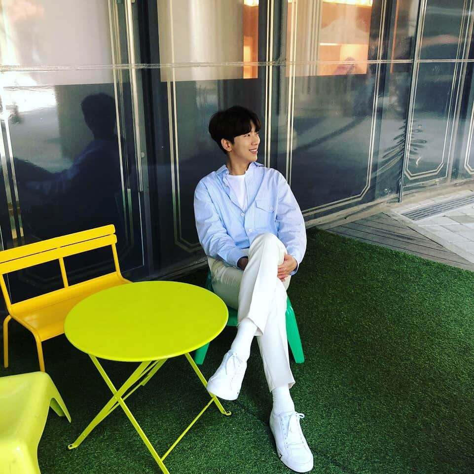 ユン・ヒョンミンさんのインスタグラム写真 - (ユン・ヒョンミンInstagram)「🌈🌨」6月7日 11時19分 - yoonhyunmin