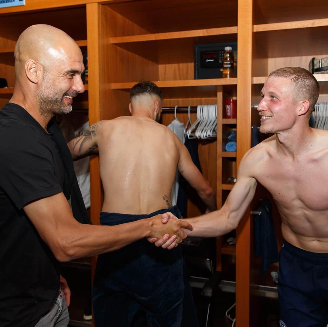 ニューヨーク・シティFCさんのインスタグラム写真 - (ニューヨーク・シティFCInstagram)「🗽🔗🐝」6月7日 11時57分 - nycfc