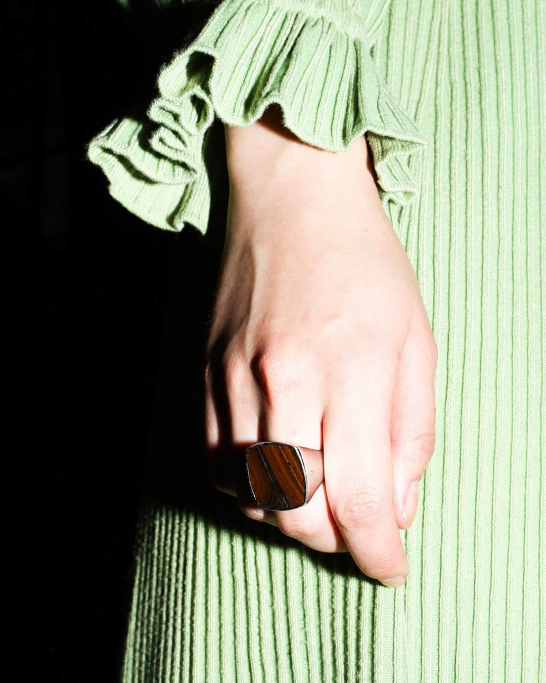 Fashionsnap.comさんのインスタグラム写真 - (Fashionsnap.comInstagram)「【#スナップ_fs】 Name Kaori Watanabe  Bag #MARNI Shoes #nike Earrings #MARIABLACK Ring #TOMWOOD  #fashionsnap #fashionsnap_women」6月7日 12時41分 - fashionsnapcom