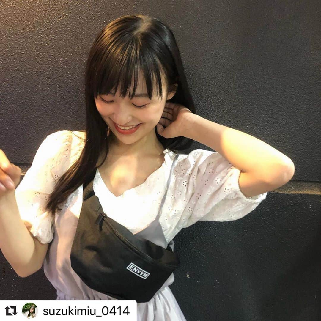 Popteenさんのインスタグラム写真 - (PopteenInstagram)「みうぴよも使ってくれてるみたい🙈💕うれぴよ🐣 大学生でもオトナっぽく使える〜！ #Repost @suzukimiu_0414 with @make_repost ・・・ 今月号のPOPの付録、 ガーリーコーデのハズしに可愛いの☺︎ #popteen #popteen付録 #envym」6月7日 12時49分 - popteen_official