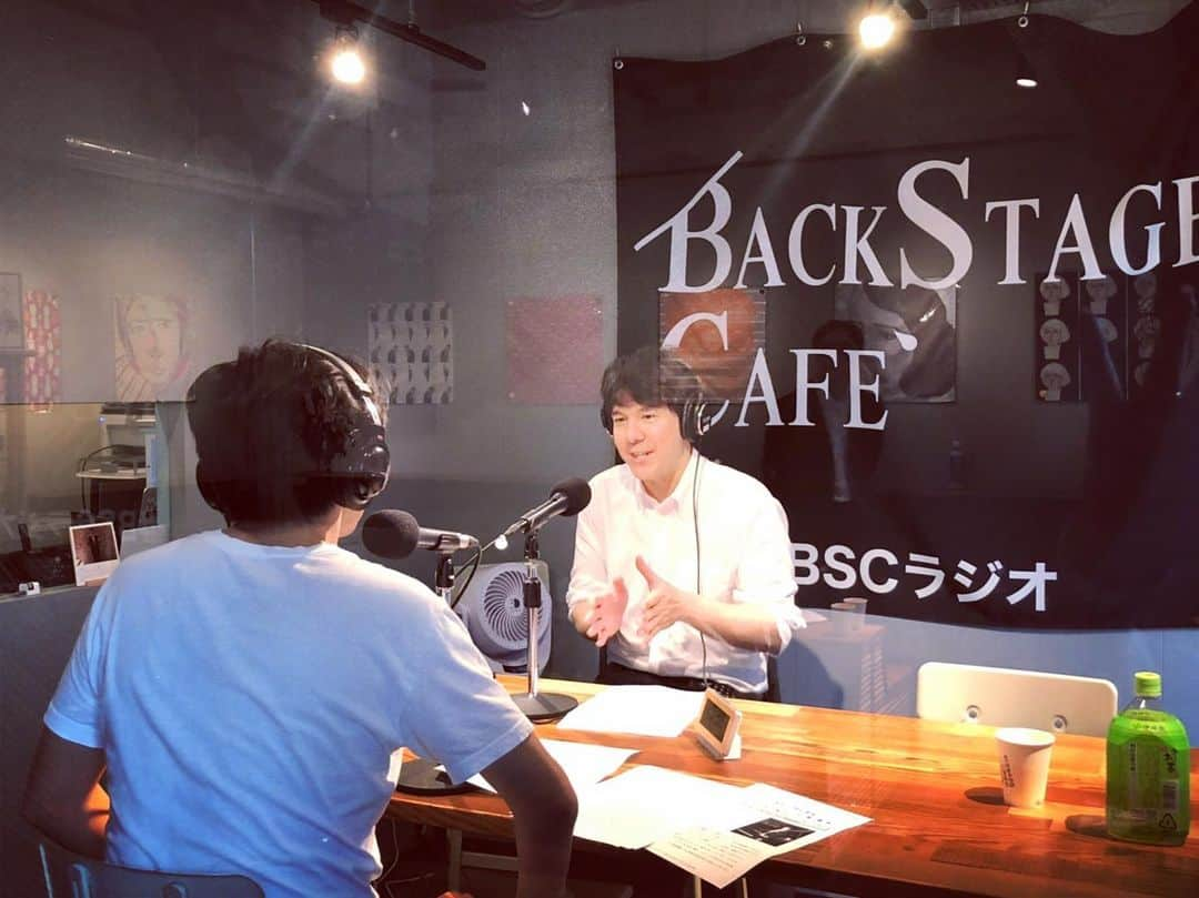 金子三勇士さんのインスタグラム写真 - (金子三勇士Instagram)「Live at Radio "Back Stage Cafe"  #バックステージカフェ #モミマ #BSCラジオ #生放送 #ゲスト出演 #トーク #ピアニスト #金子三勇士 #MorningMusicMarket #BackStageCafe #BSCRadio #Radio #Live #Talk #Pianist #SteinwayArtist #MiyujiKaneko #GuestSpeaker」6月7日 13時15分 - miyujikaneko_official