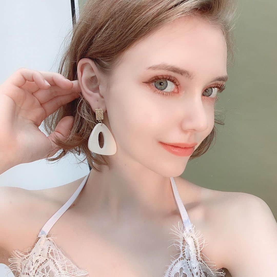 Chuuのインスタグラム：「끌로에 촬영즁💓#chuuseoul」