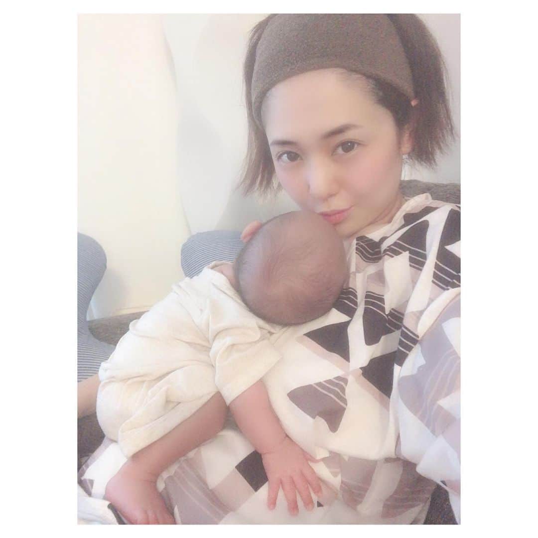 蒼井そらのインスタグラム：「I’m really enjoying parenting!! My baby boys are growing up fast and healthily.」