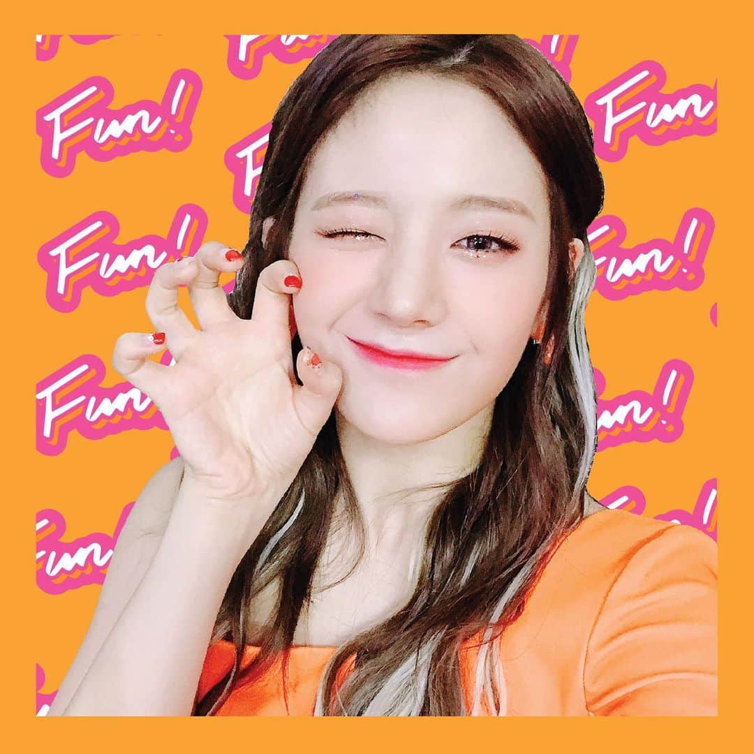 Mnetさんのインスタグラム写真 - (MnetInstagram)「⠀⠀⠀ We just wanna have some fun🧡 ⠀⠀⠀ #fromis_9 #프로미스나인 #FUN!」6月7日 15時01分 - officialfromis_9