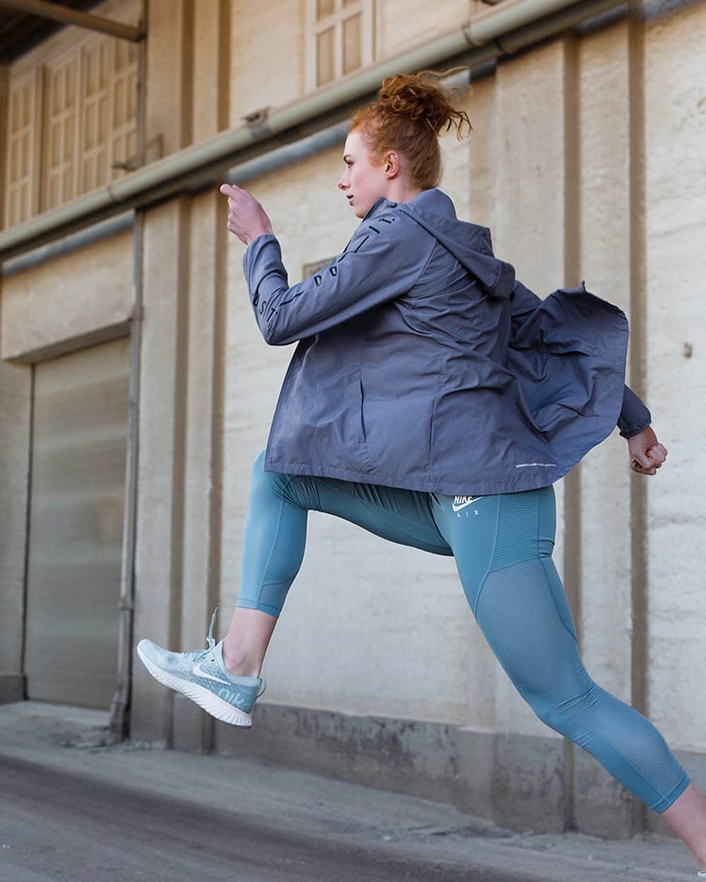 マチルドU・クラマーのインスタグラム：「Jumping into the weekend like...🕊 . . . 📸 @smash.agency  #weekend #fridayfeeling #smash #smashmodel #sportsmodel #progress #stepbystep #workhard #dreambig #samegoals #justgettingstarted #moretocome #eyesontheprize 👀」