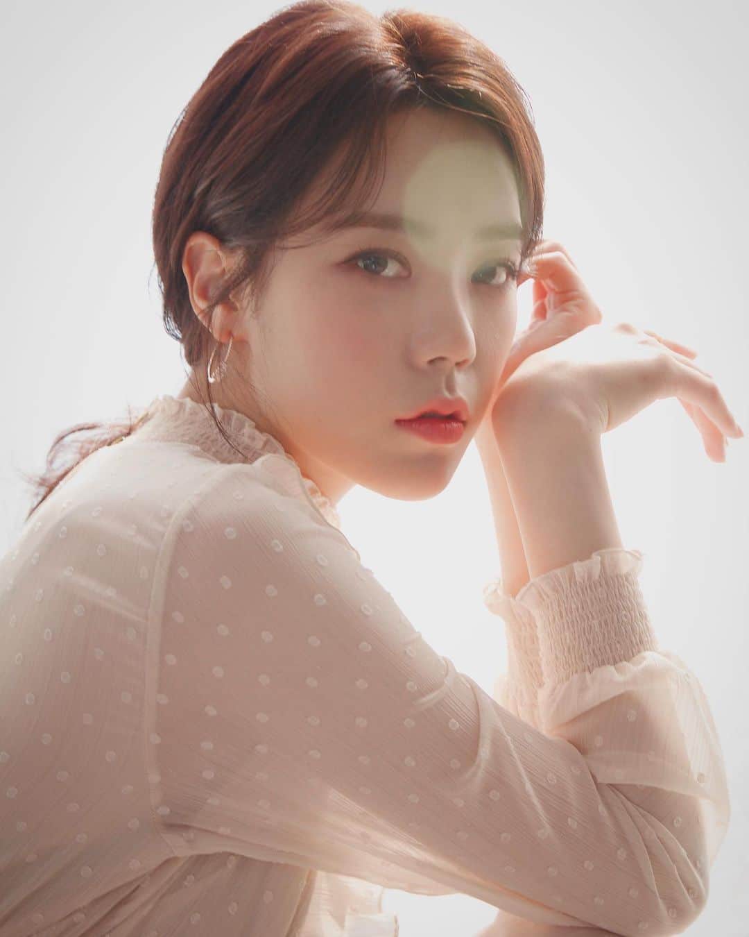 リジ のインスタグラム：「샤랄라💕」