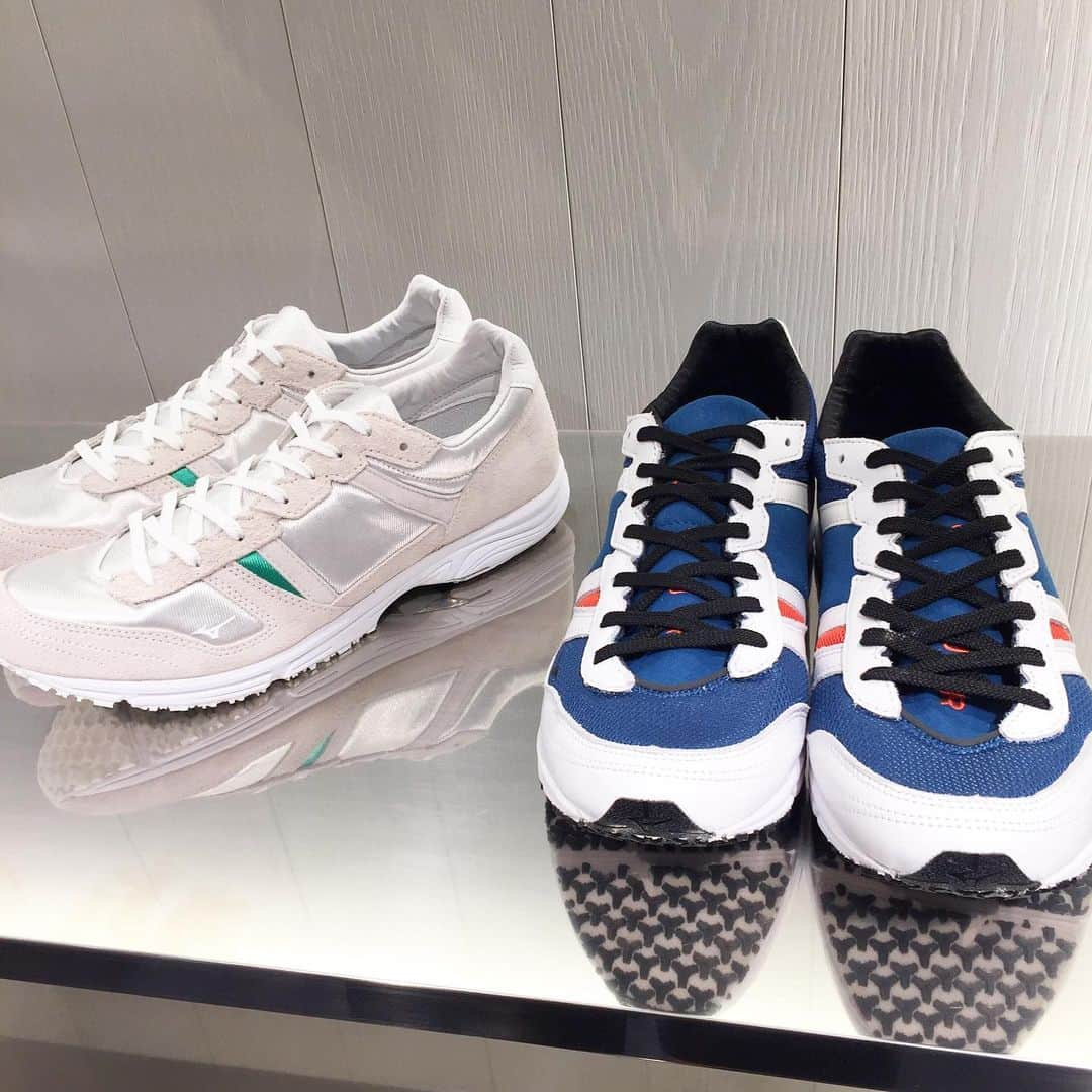 H BEAUTY&YOUTHさんのインスタグラム写真 - (H BEAUTY&YOUTHInstagram)「＜FUTUR＞ × ＜Mizuno＞ WAVE EMPEROR for men ¥19,000-(+tax)  #H_beautyandyouth @h_beautyandyouth  #BEAUTYANDYOUTH #Unitedarrows #futur#mizuno」6月7日 16時54分 - h_beautyandyouth