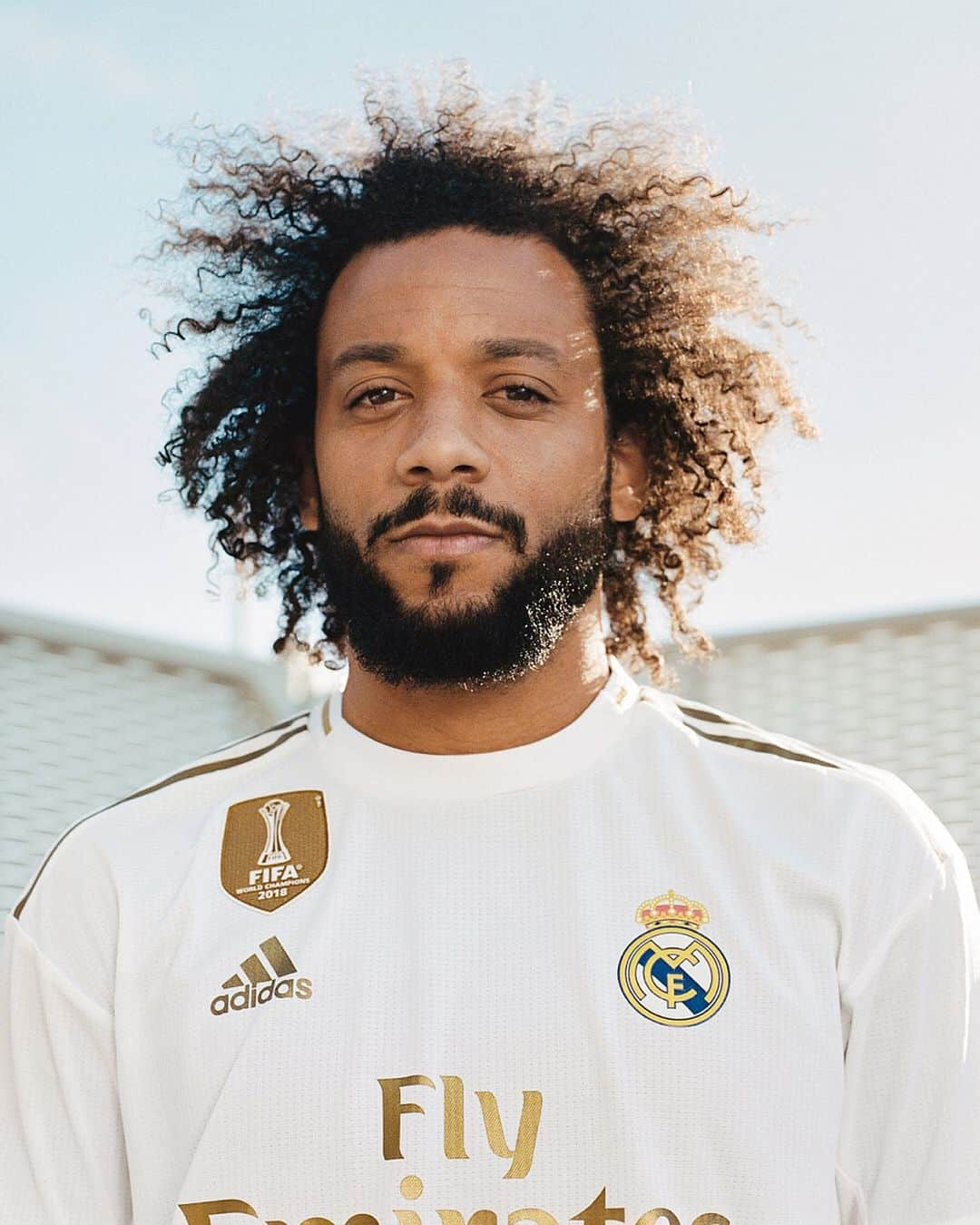 adidas Footballさんのインスタグラム写真 - (adidas FootballInstagram)「Demand glory. Introducing the new 2019/20 @realmadrid Home kit, exclusively available now through adidas and official club stores. #DareToCreate . Find out more: www.adidas.com/Real_Madrid . #Football #Soccer #adidasFootball」6月7日 17時00分 - adidasfootball