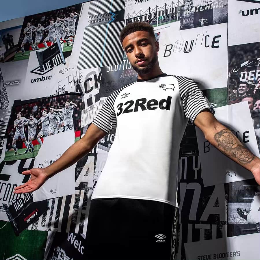 UMBROさんのインスタグラム写真 - (UMBROInstagram)「It’s in your DNA - Introducing the @dcfcofficial home kit for 19/20. Up the rams🐏 . . #DCFC #DCFCfans #derby #umbro #umbrofootball #football #footballshirts #classicfootballshirts」6月7日 17時03分 - umbro