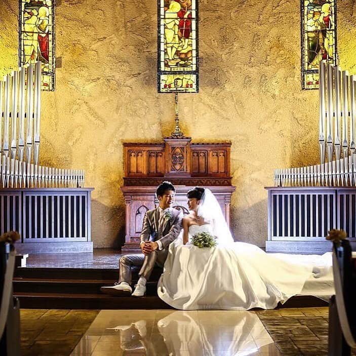 セレス高田馬場さんのインスタグラム写真 - (セレス高田馬場Instagram)「@celestakada * —— ［実際の花嫁さまレポ*］ @n_k_photographerさんから リグラムさせていただきました◎ 素敵なお写真をありがとうございます。 .  ヨーロッパの教会を再現した 神秘的な佇まいの「サンタアンジェリ大聖堂」 おふたりの特別な1日をお写真でも しっかり残していただけます⁂ —— . . @celestakada をフォローして、 ［ #セレス高田馬場 ］［ #セレス花嫁 ］で フェアの様子や当日レポをUPしてね* こちらのアカウント ( @celestakada ) ご紹介させていただきます ⁂* * * \\ セレス高田馬場の大人気！！// ブライダルフェアに参加しよう！ 豪華試食が無料で味わえるフェアが満載！ 来館カップルには素敵なプレゼントもご用意しております。 詳しくはTOPのURLから checkしてみてくださいね⚐ ＞＞＞ @celestakada * —— セレス高田馬場 ☎ 03-3207-5161 10:00~20:00(土日祝9:00~) 【定休日】毎週木曜 —— #セレス高田馬場 #CELES高田馬場 #セレス花嫁 #結婚式 #プレ花嫁 #卒花 #卒花嫁 #結婚式準備 #挙式 #大聖堂 #ブライダルフェア #式場見学 #東京花嫁 #結婚式場 #高田馬場 #関東花嫁  #全国のプレ花嫁さんと繋がりたい  #全国の花嫁さんと繋がりたい #2019春婚 #2019夏婚 #2019秋婚  #2019冬婚 #wedding  #大聖堂 #チャペル #前撮り」6月7日 17時12分 - celestakada