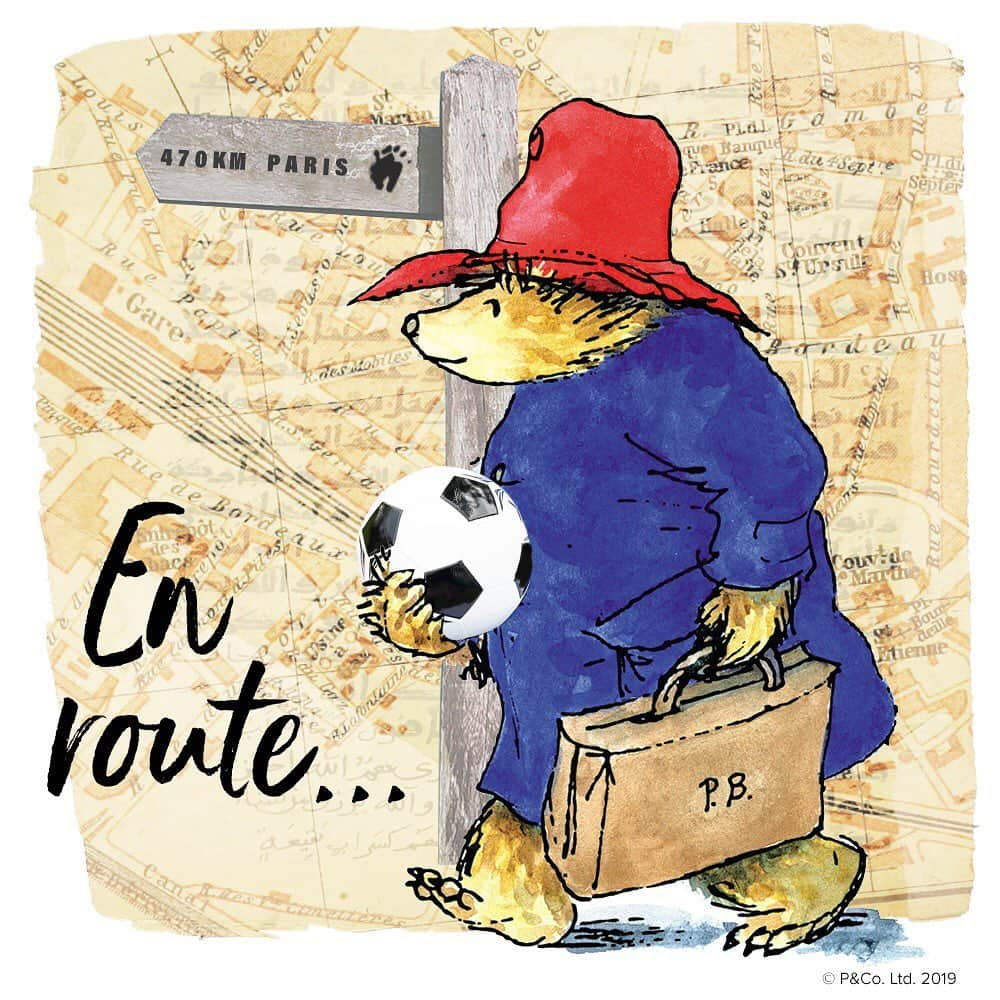 Paddington Bearさんのインスタグラム写真 - (Paddington BearInstagram)「Bonne chance to all teams in the @fifaworldcup #BEarREADY」6月7日 18時02分 - paddingtonbear