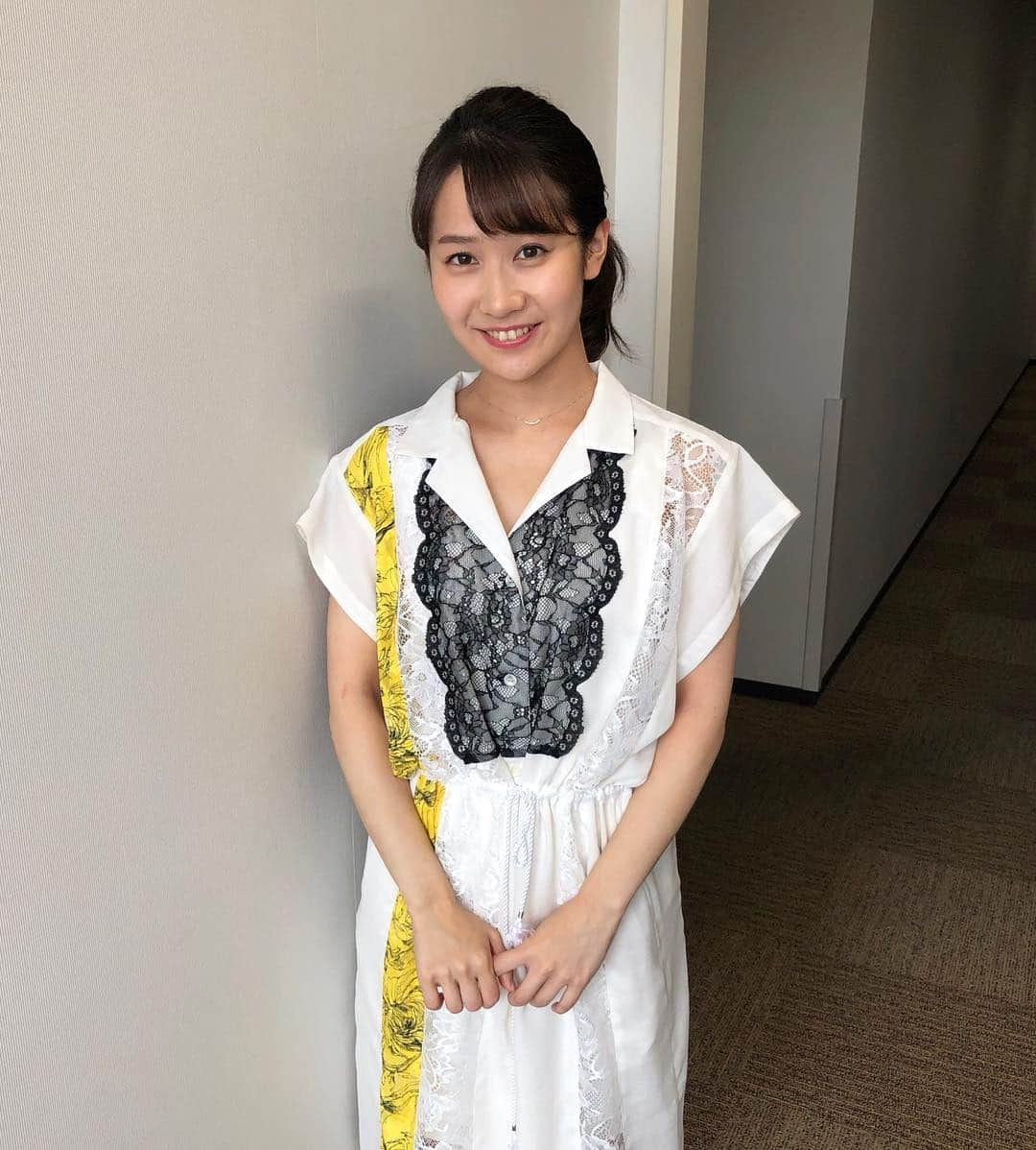 島津咲苗さんのインスタグラム写真 - (島津咲苗Instagram)「今日のデルサタ衣装です⭐️ ところどころレースになっていて、涼しげなワンピースでした♡ . . #デルサタ #デルサタ11 #デルサタ衣装 #アナウンサー衣装 #女子アナコーデ #メーテレ #島津咲苗 #今日は土曜日 #今日は夏至 #夏至 #影が短い」6月22日 13時25分 - sanae_shimazu