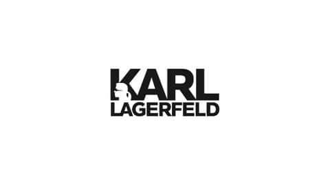 Lil Buckのインスタグラム：「Humbled to be apart of this the celebration of Karl 🙏🏾 #Repost @karllagerfeld ・・・ A first glimpse inside the #KarlForever ceremony, yesterday in Paris. #KarlForever2019」