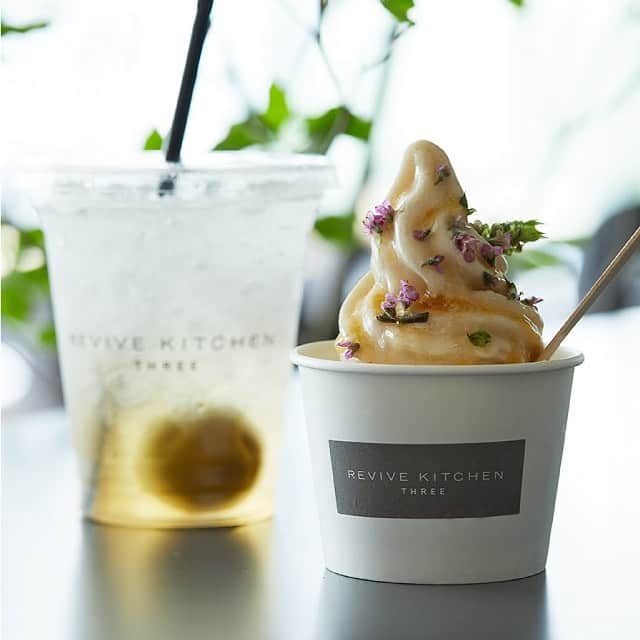 THREEのグルメインスタ