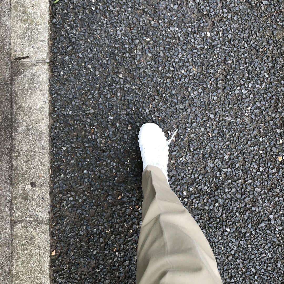 のインスタグラム：「今日も一歩踏み出すよ🙋🏻‍♂️❤️ 出勤⤴️🆗」
