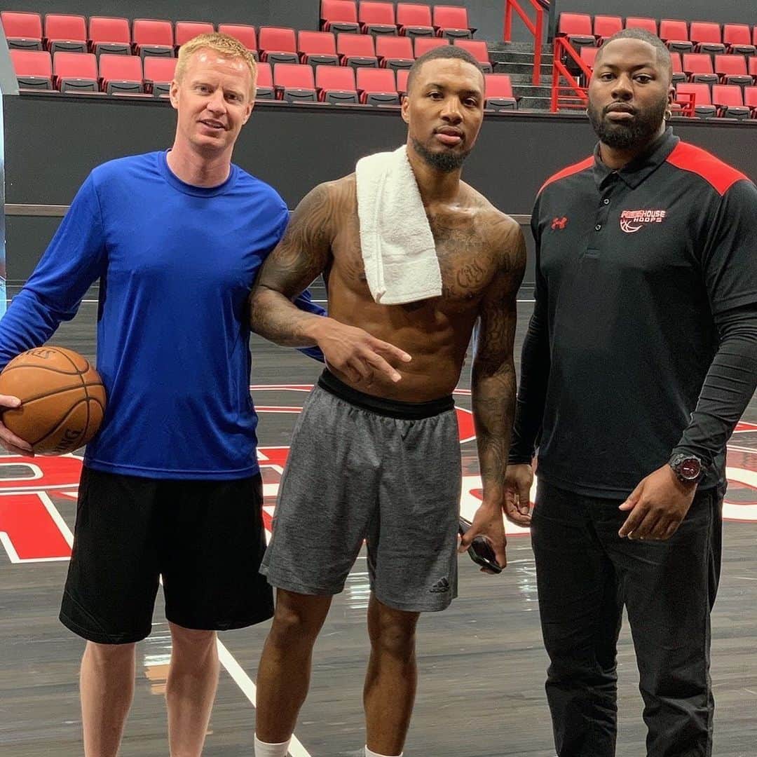 デイミアン・リラードのインスタグラム：「Great week of work w my boy Phil In Phoenix...」