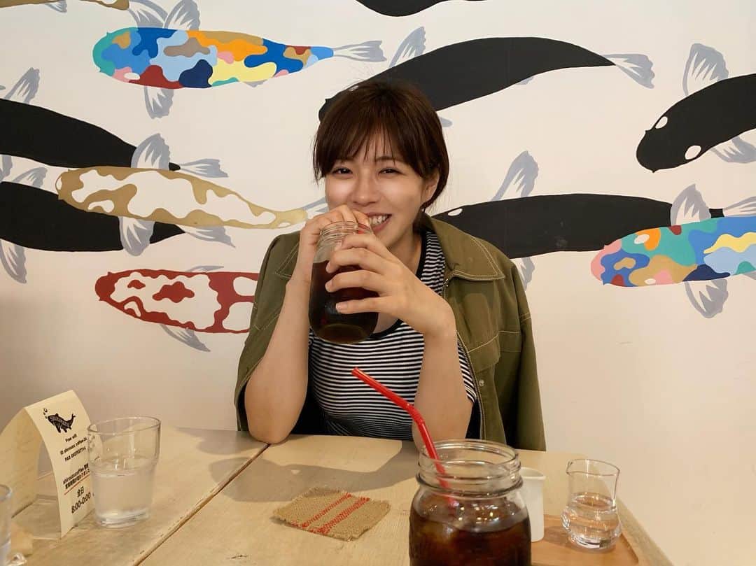 わちみなみのインスタグラム：「福岡に帰ったとき☀ 大名のお魚いっぱいのコーヒー屋さん️﻿🐟 ﻿ ちょっとまえだけど、﻿ @garicia2 でごりごりしてもらって﻿ 血行を良くしてもらった☺︎﻿ 自分ではできないからうれしい💦✨﻿ ﻿」