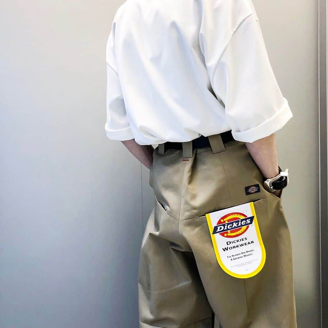 のインスタグラム：「ㅤㅤㅤㅤㅤㅤㅤㅤㅤㅤㅤㅤㅤ﻿ ﻿ ﻿ ▼in store now﻿ SHINYA KOZUKA 【 @shinyakozuka 】﻿ BAGGY with DICKIES 【 @dickies 】﻿ ﻿ ﻿ ▼store﻿ Lui's 新宿店 @luis_shinjuku ﻿ Lui's ルクア大阪店 @luis_lucua ﻿ Lui's 神戸店 @luiskobe_official ﻿ Lui's/EX/store 名古屋店 @luis_ex_store_nagoya ﻿ ﻿ ﻿ #shinyakozuka﻿ #シンヤコズカ﻿ #luisfashion﻿ ﻿ ﻿」