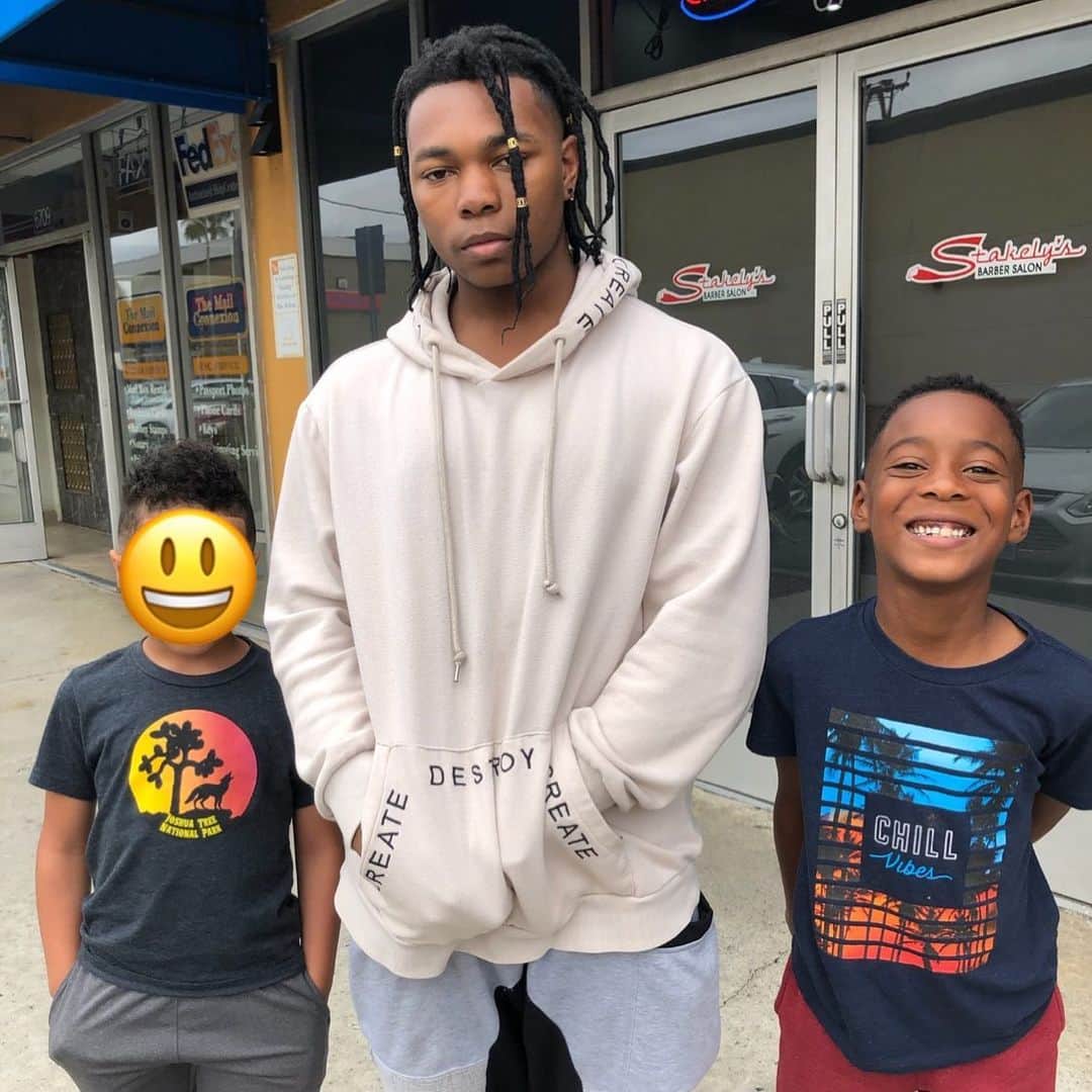 ページ・ケネディさんのインスタグラム写真 - (ページ・ケネディInstagram)「#DemKennedyBoys @_timothykennedy #JayceKennedy #EmojiKid」6月22日 12時16分 - pagekennedy