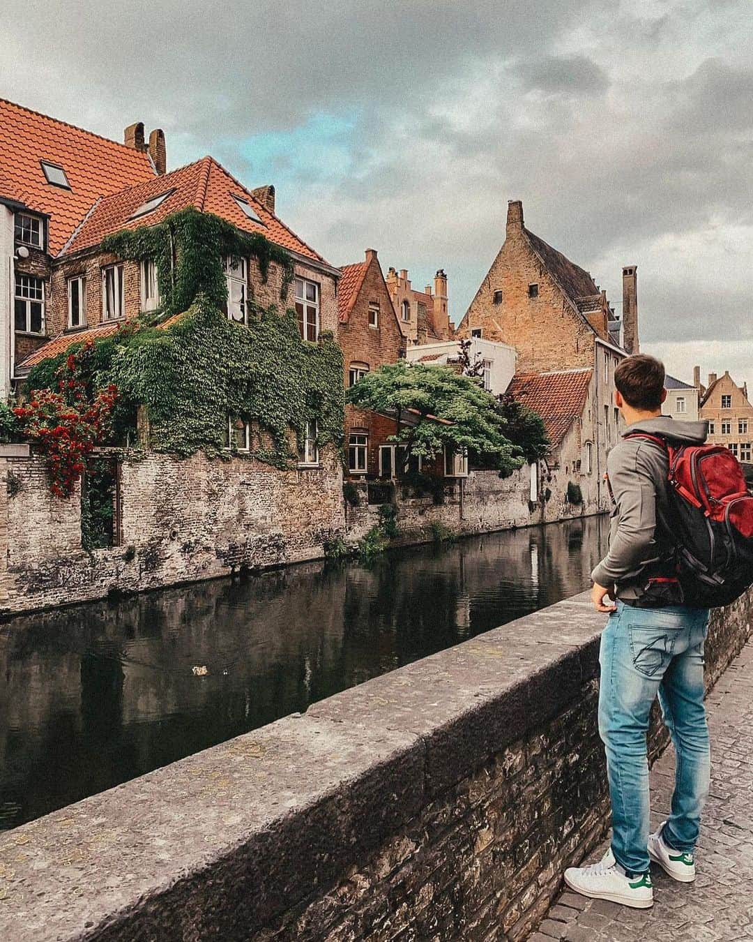 ルーベン・ブロマールトさんのインスタグラム写真 - (ルーベン・ブロマールトInstagram)「Hello Hometown 👋 #brugge #belgium🇧🇪」6月8日 5時16分 - rubenblommaert