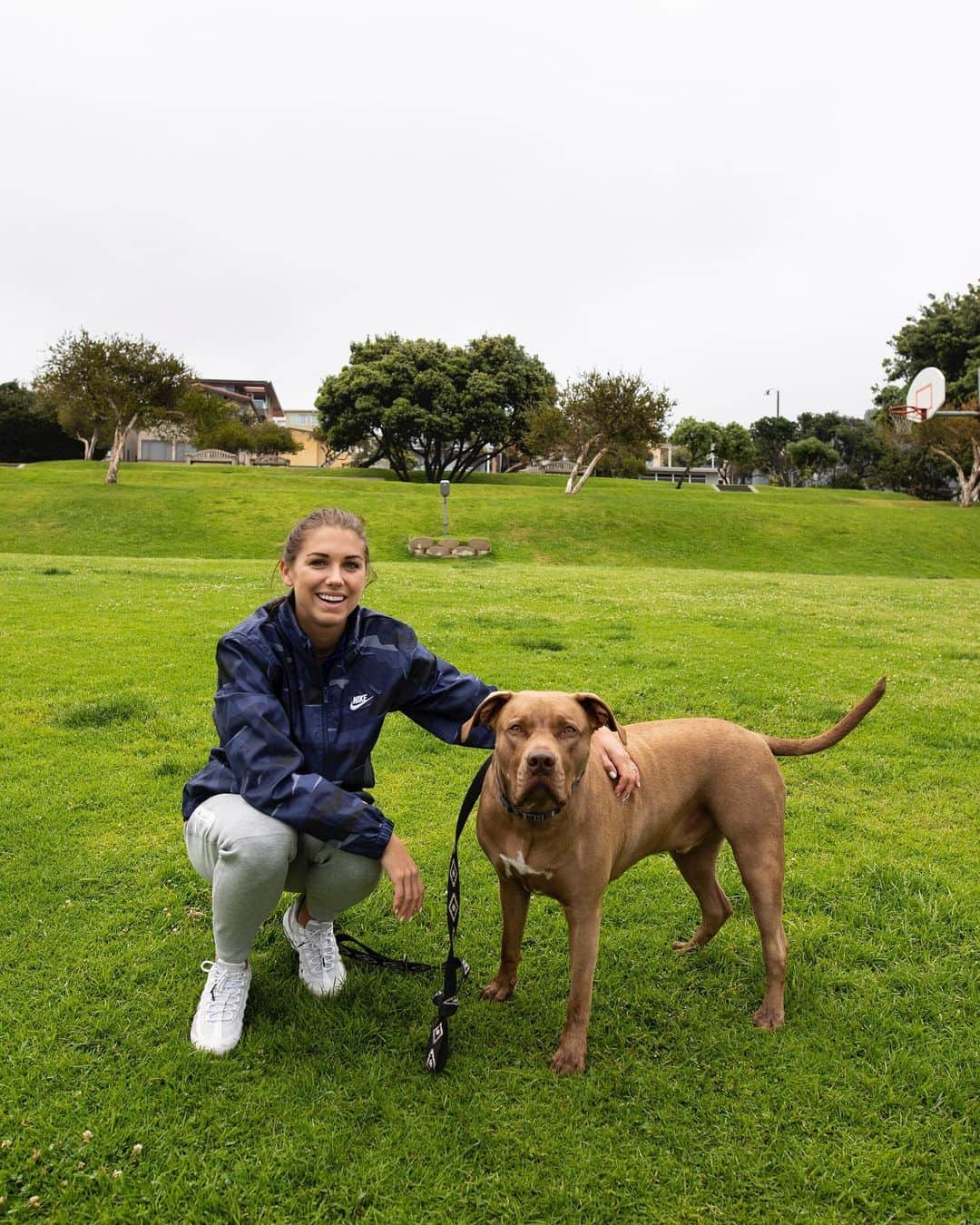 Instagramさんのインスタグラム写真 - (InstagramInstagram)「Even while training for a big soccer game, Alex Morgan (@alexmorgan13) makes time for her rescue dog Blue 💙. But after the daily dog walk, it’s all ⚽️ for Alex, a forward on the US national soccer team. “There’s so many things that soccer has taught me: life balance, discipline, staying committed, being uncomfortable, making sure you challenge yourself at least once a day,” Alex says.  Head to our IGTV to see what a training day is like for the young soccer star, and then tune in to our story to see how well you know Alex in a quiz we like to call #GameOn.」6月8日 3時48分 - instagram