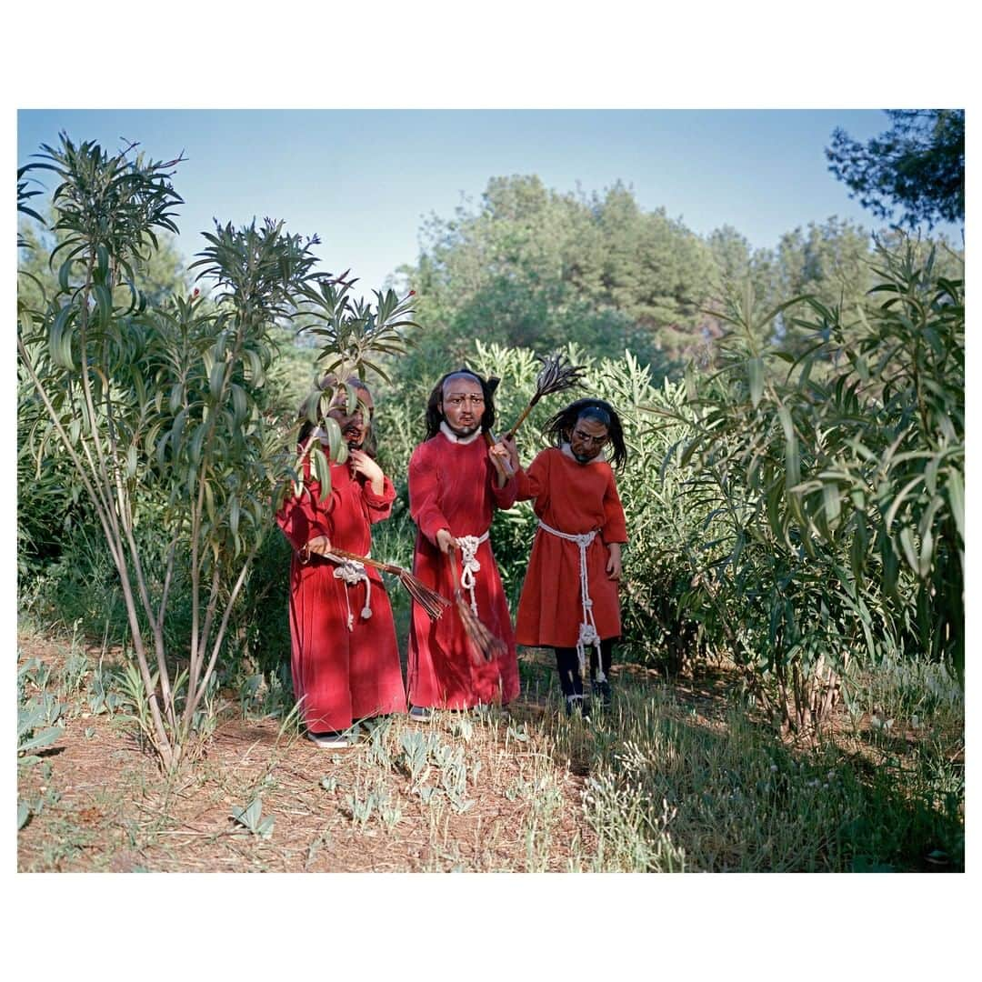 Magnum Photosさんのインスタグラム写真 - (Magnum PhotosInstagram)「"This (short) series of photographs fits into an ongoing photographic study of my homeland, Spain, but it is more pertinently part of a larger, personal, exploration of the functions that religious and mythological manifestations have in a society as means of understanding abstract ideas like life, suffering, death and morality" - @lua_ribeira . Magnum nominee @lua_ribeira travels to Puente Genil in her home country of Spain to photograph Semana Santa Chiquita. Link in bio. . PHOTO: Los Jetones Corporation II. Their faces misshapen when touched by Jesus' blood. Cordoba. Spain. 2019. . © @lua_ribeira/#MagnumPhotos . #SemanaSanta #SemanaSantaChiquita #PuenteGenil」6月8日 4時00分 - magnumphotos